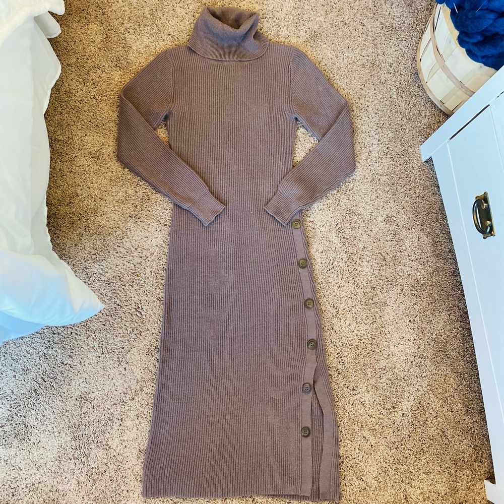 Midi Sweater Dress🤎